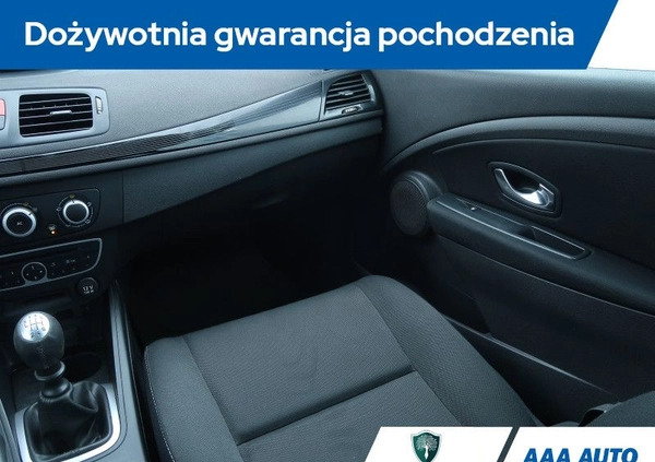 Renault Megane cena 26000 przebieg: 141812, rok produkcji 2011 z Szczecin małe 79